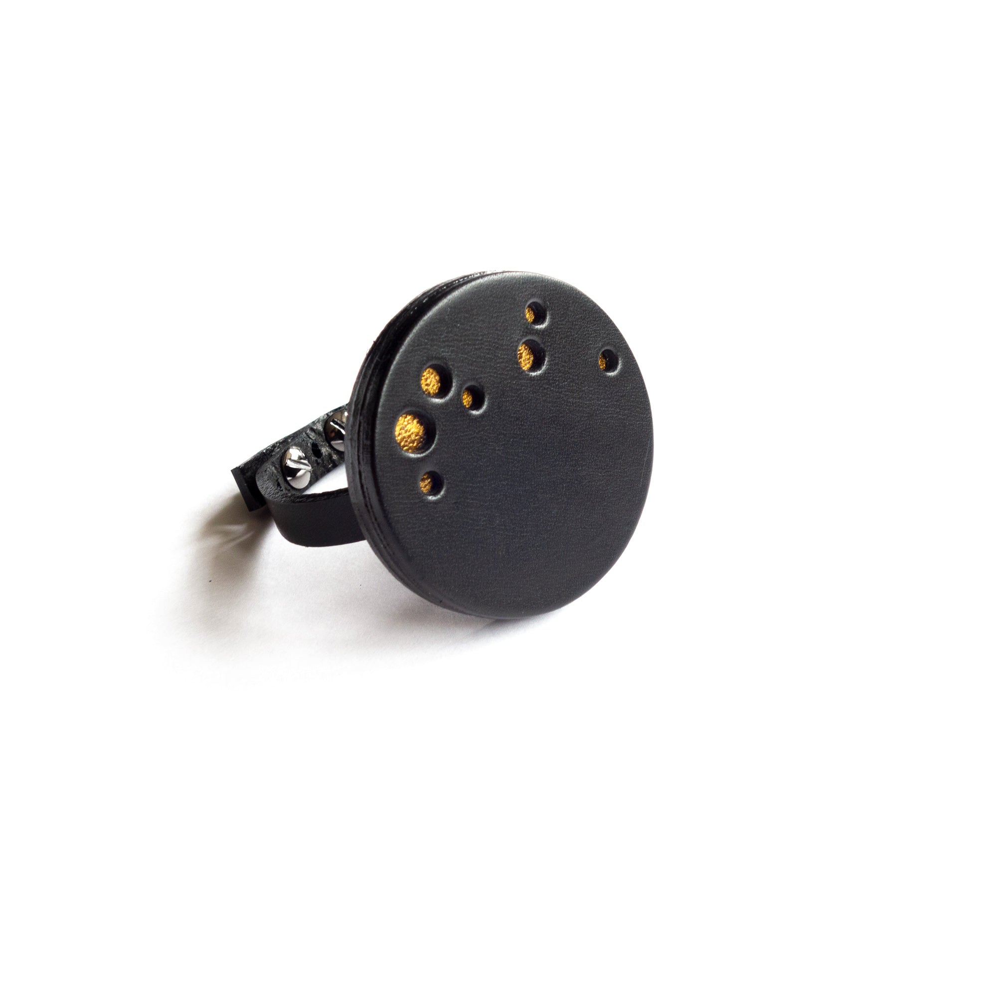 Bracelet en cuir noir contemporain, forme ronde, design