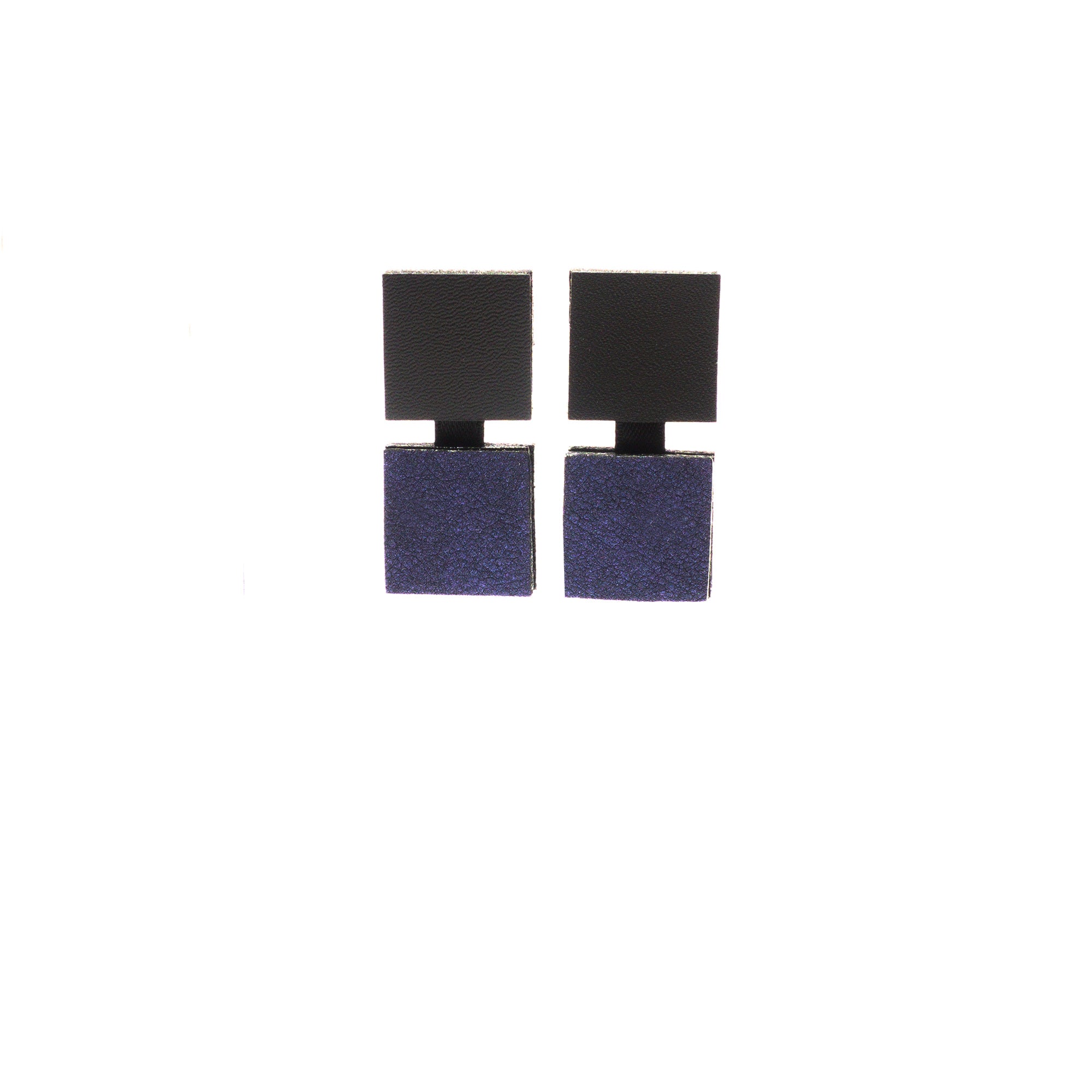 Boucles d'oreilles carrées en cuir, indigo