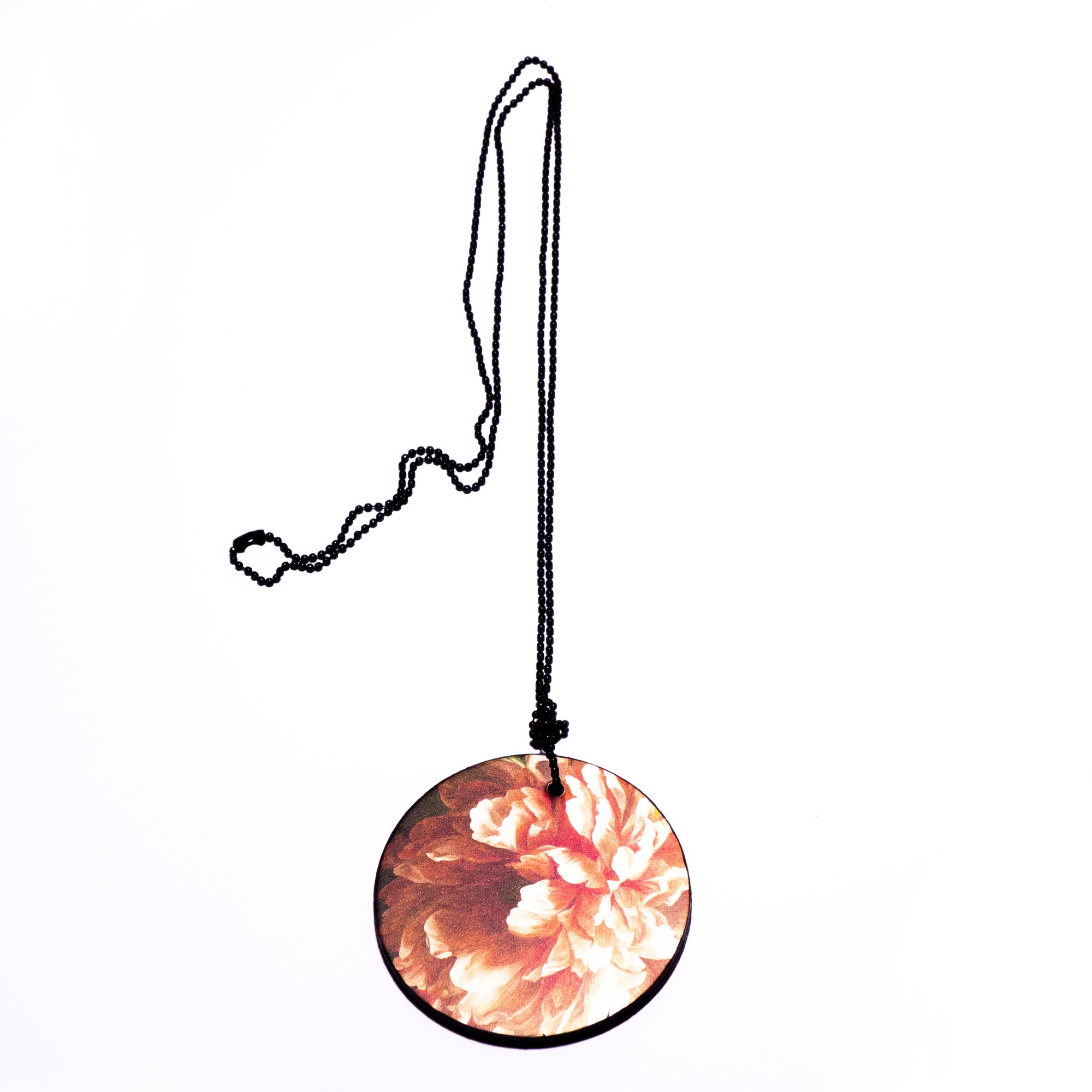 Collier, pendentif rond en cuir imprimé