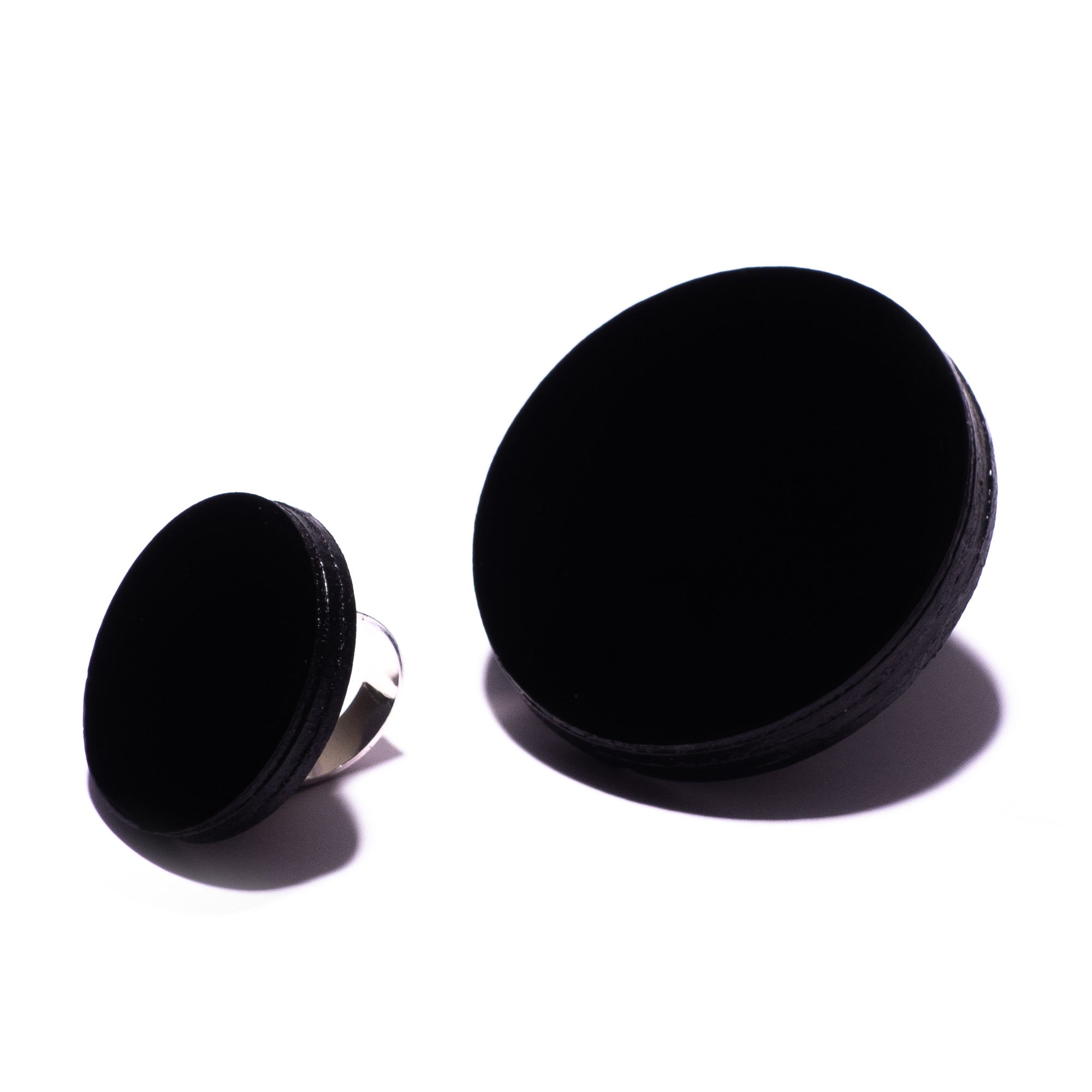 CIRCLE Small / Big
