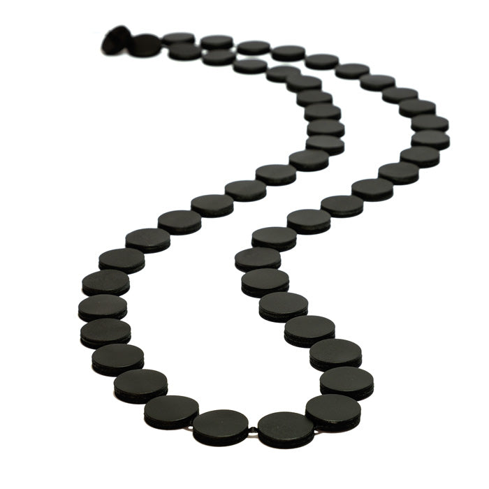 Collier en cuir noir