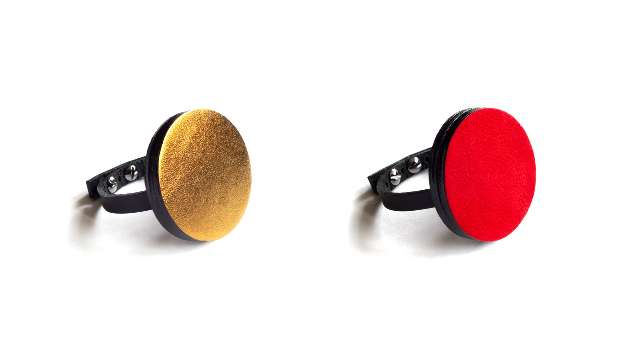 Bracelet en cuir doré, métallisé, rouge, contemporain, graphique et design