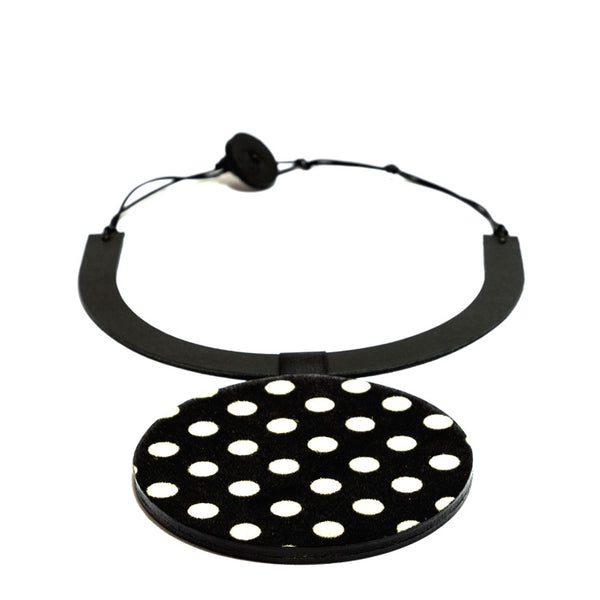 Collier en cuir noir et blanc, design