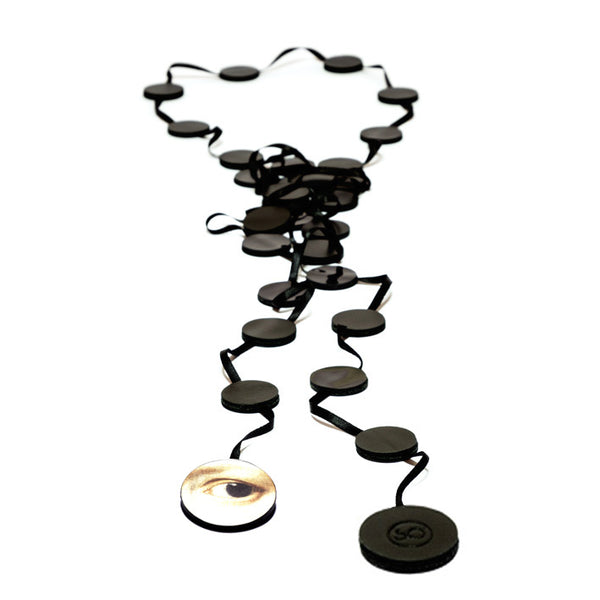 Collier en cuir noir et impression numérique